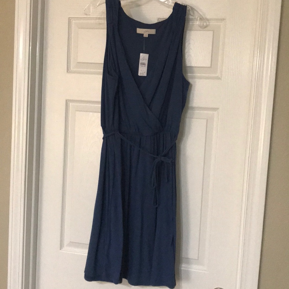 Loft dress with tie waist
